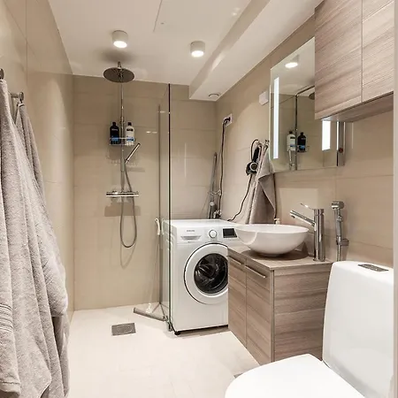 Seaside Deluxe Loft - Beach, Free Parking & 10 Min To Metro Apartment