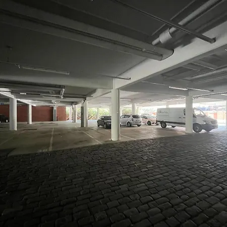 Seaside Deluxe Loft - Beach, Free Parking & 10 Min To Metro